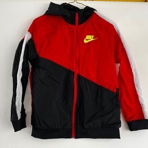 Nike Core Amplify Windrunner Windbreaker Red Black Boy's Size L